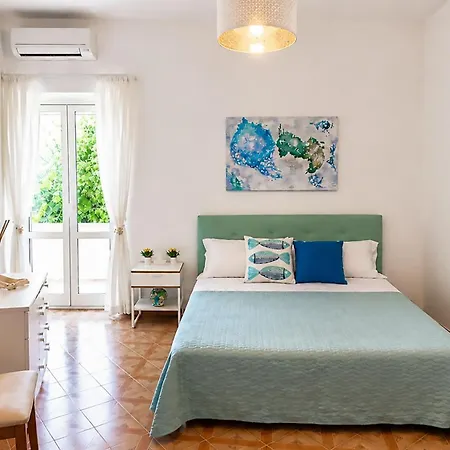 Holiday home L'eco Delle Sirene